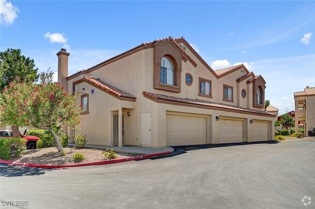 Building Photo - 8301 Boseck Dr Unit 135 Rental