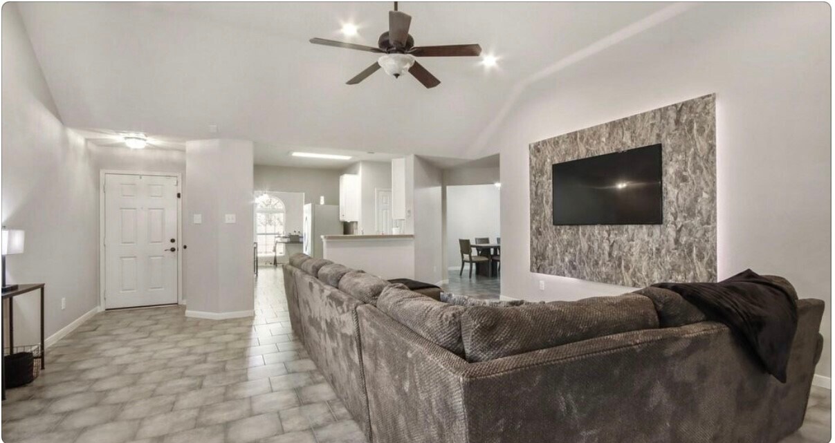 Photo - 17911 Egret Lake Way