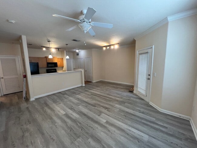 Photo - Gardens of Bridgehampton is a luxury condo... Unit 1304