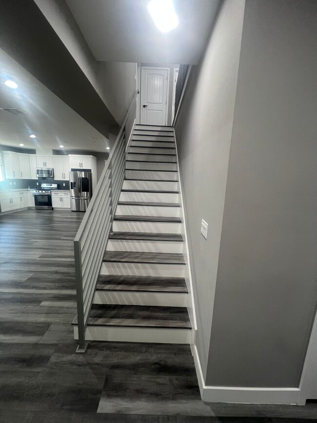 Photo - 17639 W Vuong Pl