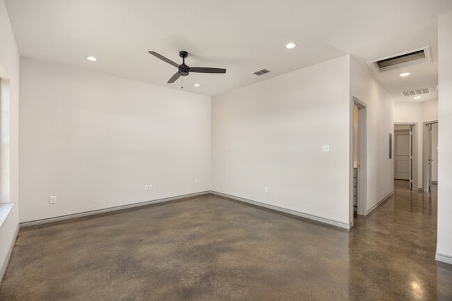 Photo - 10407 County Rd 2180