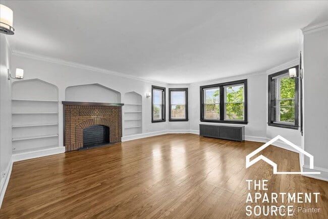 Photo - 2254 W Winnemac Ave Condo Unit 2W