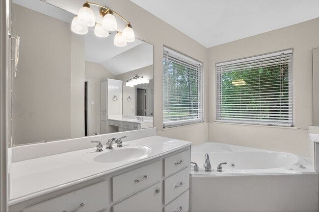 Photo - 4313 Windswept Dr