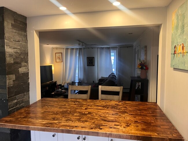 Photo - 66 Hill St Unit Hill st apartment