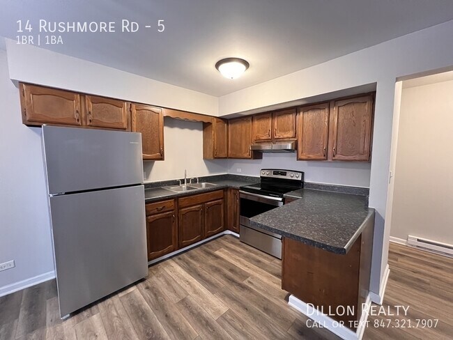 Photo - 14 Rushmore Rd Unit 5