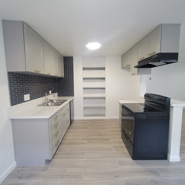 Photo - 3901 Green Ave Unit B