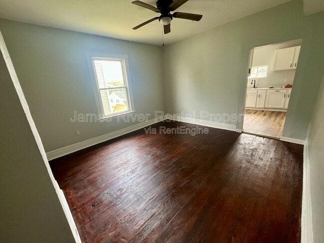 Photo - 1521 Taylor St