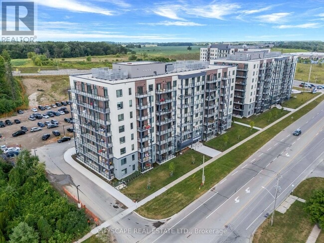 Photo - 181 Elmira Rd S Unité 302B