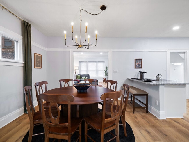 Photo - 2010 Chesterland Ave Unit ID1061091P