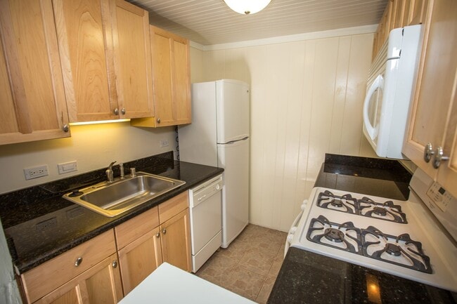 Photo - 2134 N Beverly Glen Blvd Unit 2134