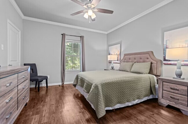 Midtown Apartments