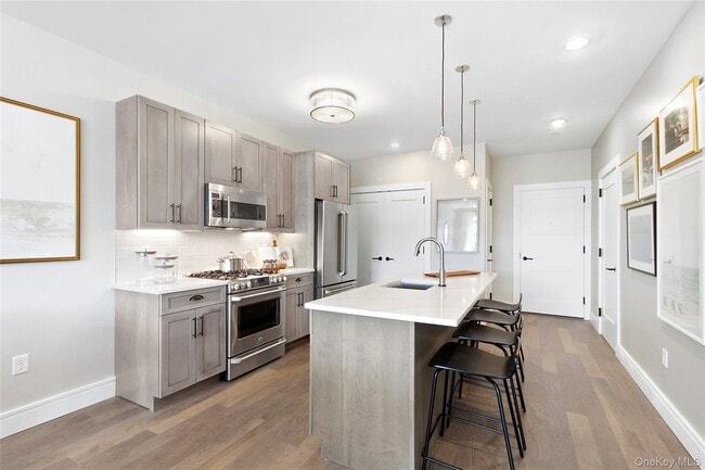 Photo - 990 Corporate Dr Unit 431