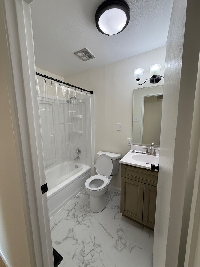 Photo - 91 Cedar Ridge Dr