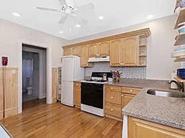 Photo - 70 Wren St Unit 1