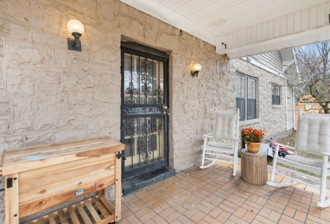 Photo - 1204 McGavock Pk