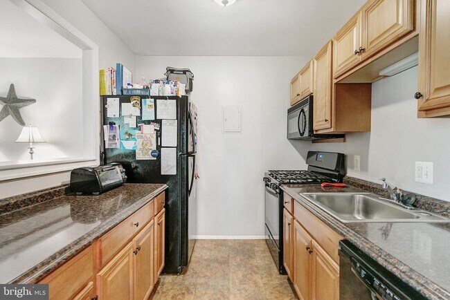 Photo - 3750 Bel Pre Rd Unit 11