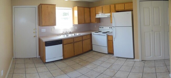 Photo - 1002 Circle M Dr Unidad Apt A