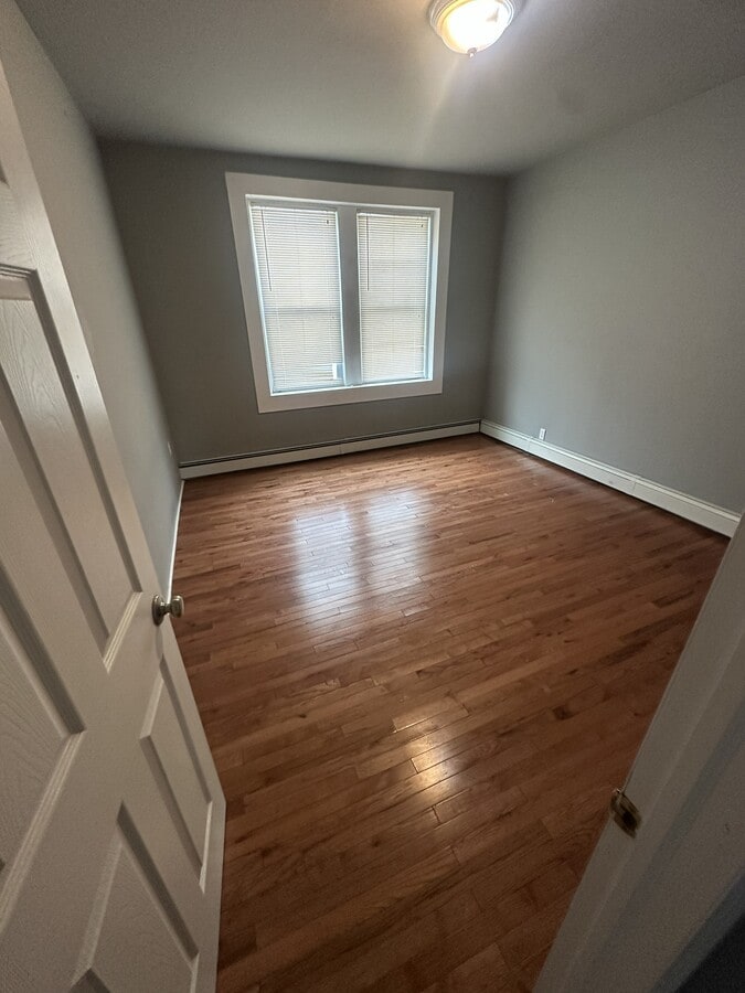 Photo - 558 Bloomfield Ave Unit 2