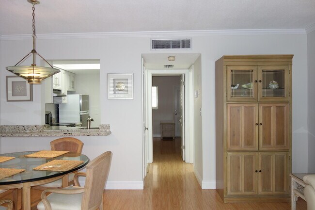 Photo - 2020 Terra Mar Dr Unidad 205