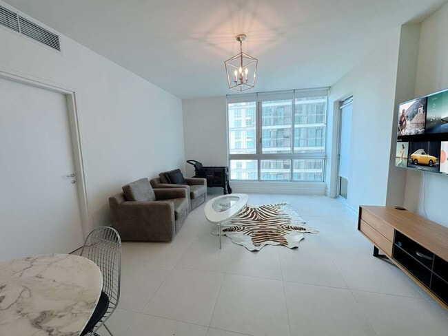 Photo - 300 S BISCAYNE Blvd Unit 2304