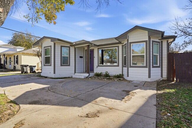 Photo - 2933 S Hills Ave