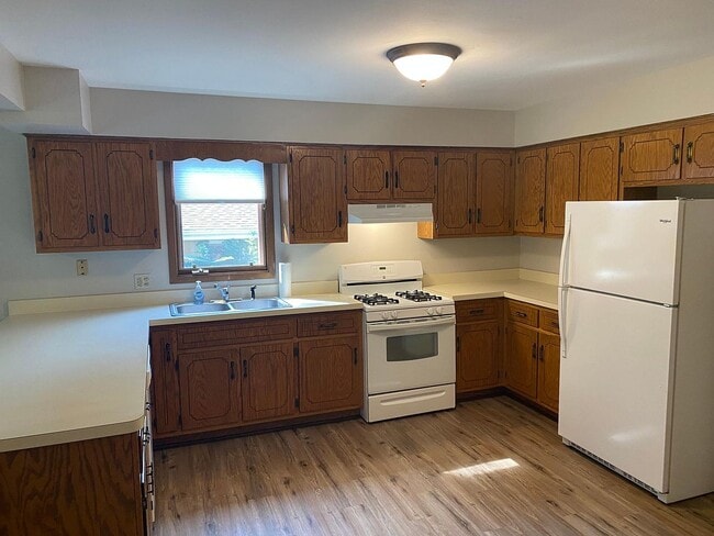Photo - 17 S Oak Ave Casa