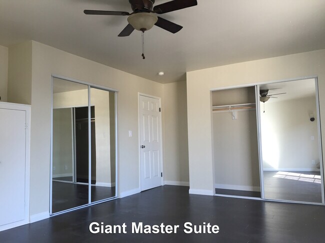 Photo - 2026 -2028 Clyde Ave