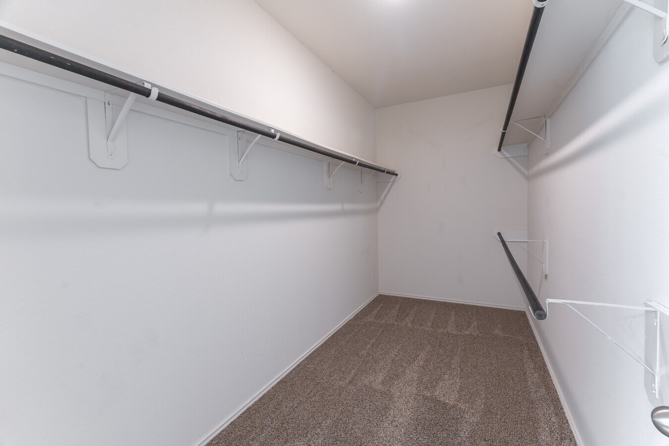 Photo - 138 Meadow Grove Dr