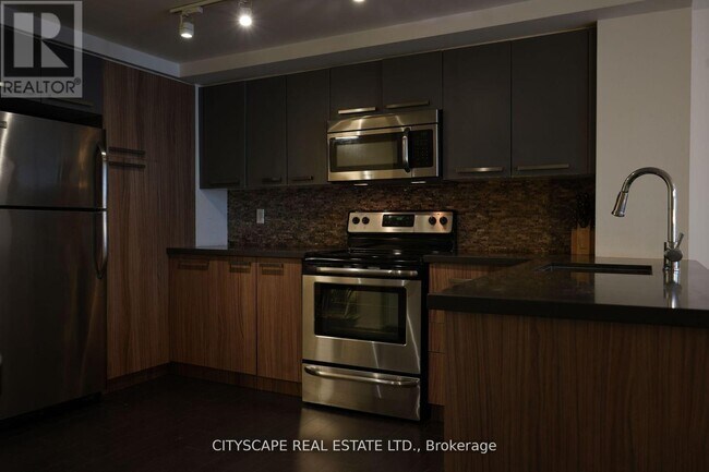 Photo - 11 St Joseph St Unité 1801