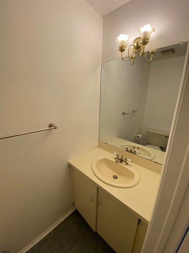 Photo - 264 Mattix Run Unit 264