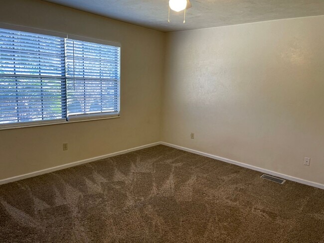 Photo - PORTLAND TOWNHOMES Unit 2630 C