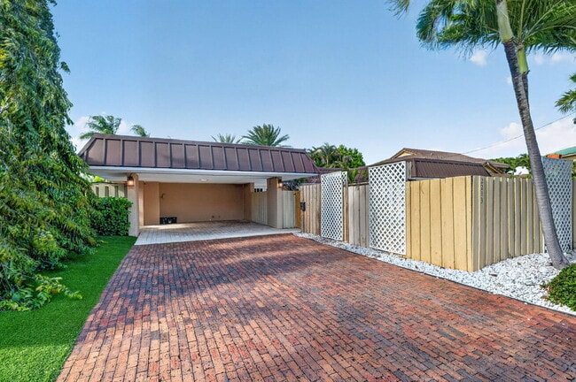 Photo - 2213 NE 16th St