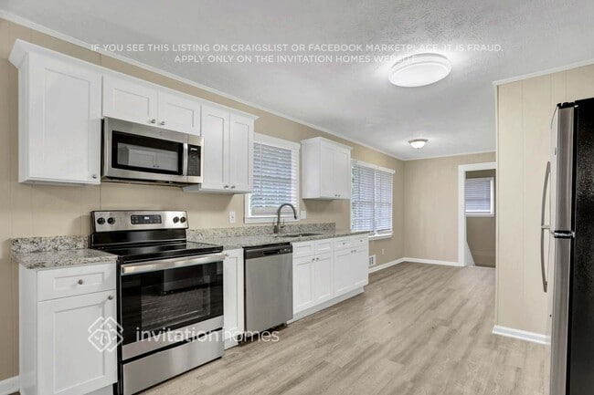 Photo - 6286 David Ln SW