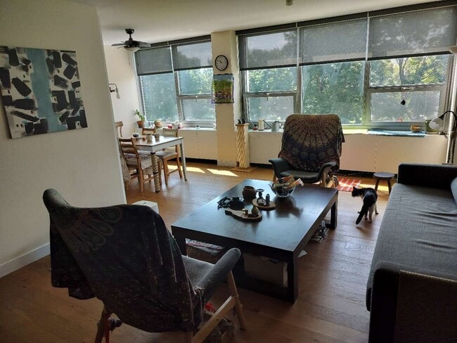 Photo - 1700 E 56th St Unit 409