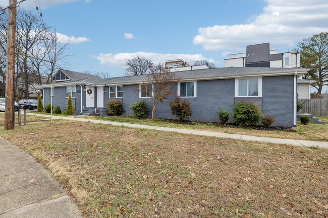 Photo - 501B Meridian St