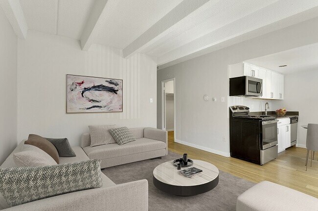 Photo - 950 Lafayette