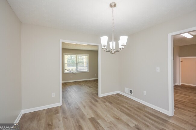 Photo - 6950 Carleen Ct