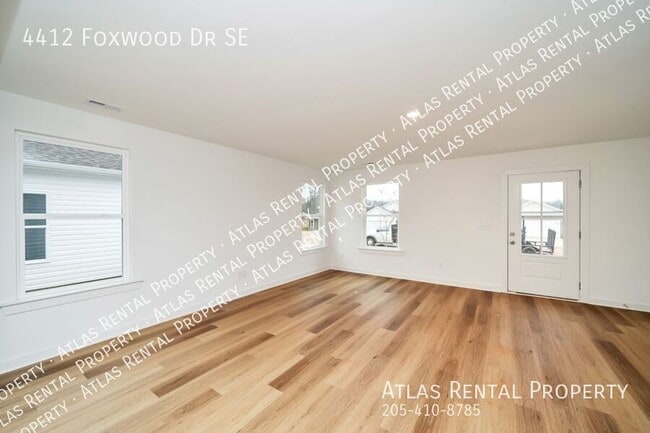 Photo - 4412 Foxwood Dr SE