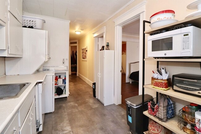 Photo - 704 Washington St Unit 2