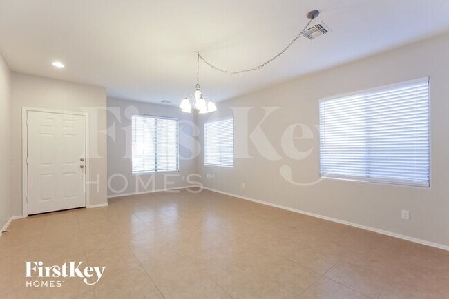 Photo - 15447 W Yucatan Dr