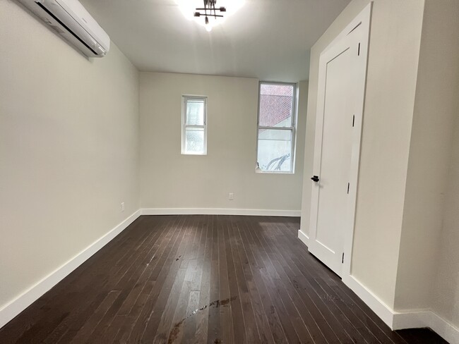 50 Jordan Ave 1R - 53 Jordan Ave Unit 1R