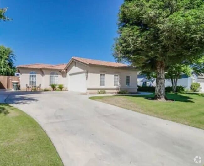 Building Photo - 6717 Pompadour Ct Rental