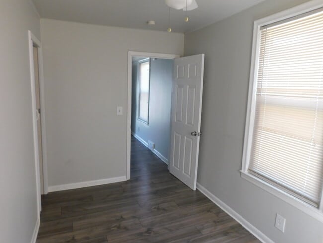 Private Entry Duplex near Lake St Clair