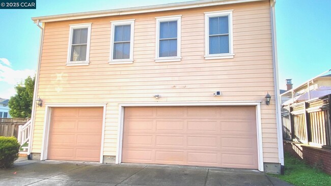 Photo - 1027 Main St Apartment Unit B,Hercules CA 94547