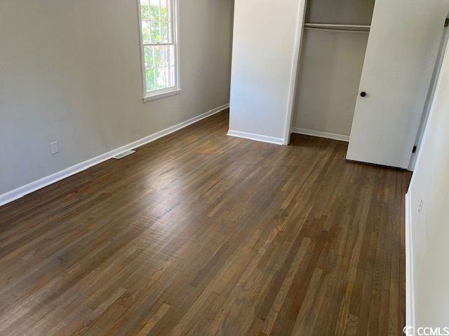 Building Photo - 5918 Woodside Ave Rental