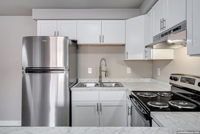 Photo - Meadow View East