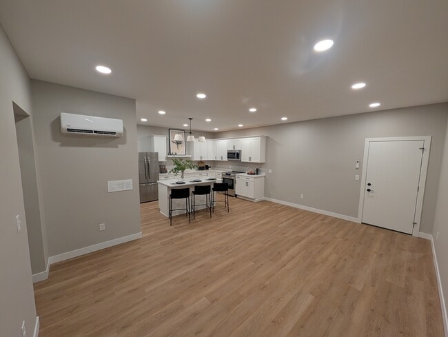 Cocina/Sala de estar - 1 N Minnesota St
