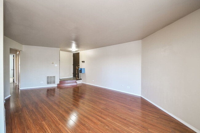 Photo - 1705 Lakecliffe Dr Unidad C