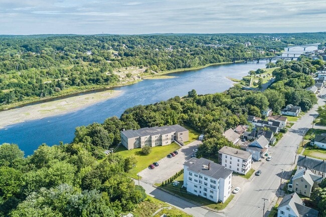 Photo - Riverview - Maine