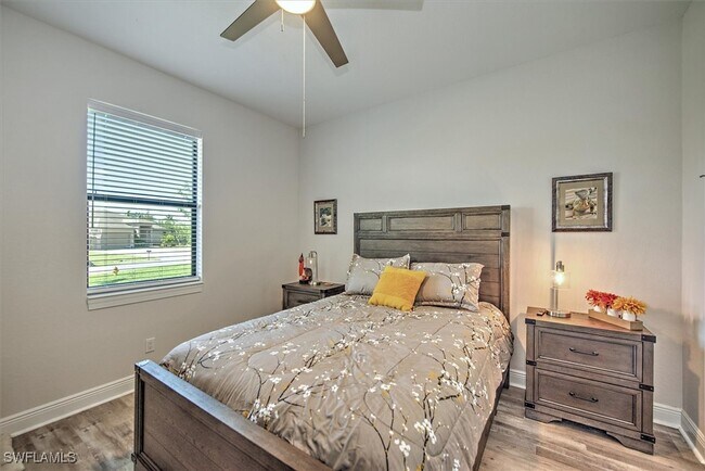 Photo - 3527 SW 4th Ln